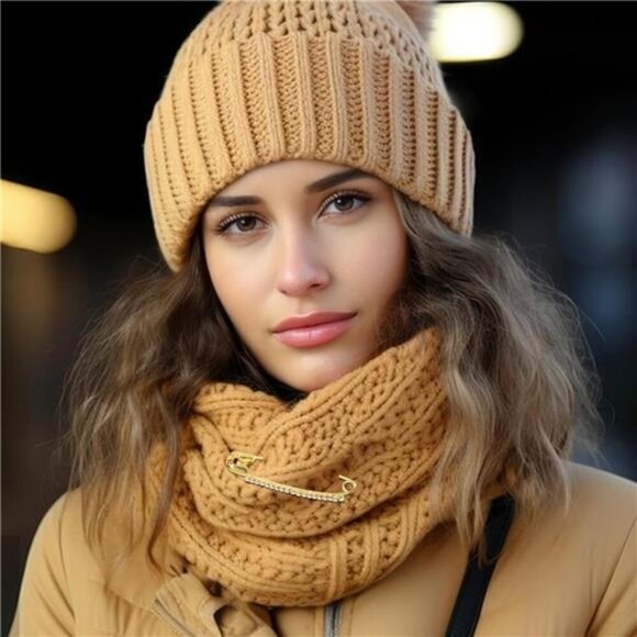 Rhinestone Safety Pin Set 3 Packs of 12 Decorative Sparkly Safety Pin for Clot - Picture 5 of 7